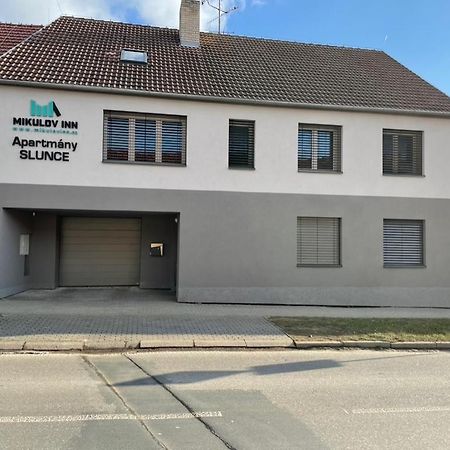 Mikulov Inn - Apartments Slunce Eksteriør billede