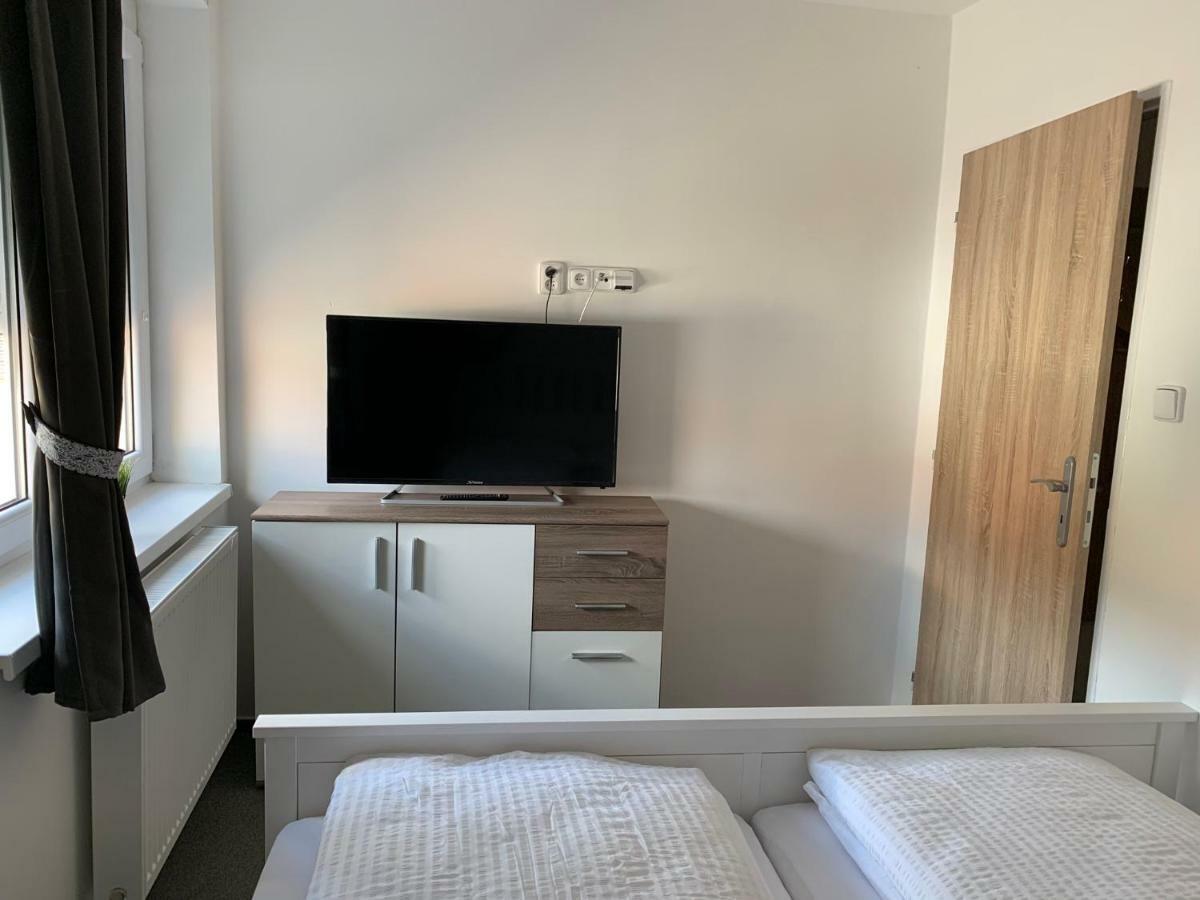 Mikulov Inn - Apartments Slunce Eksteriør billede